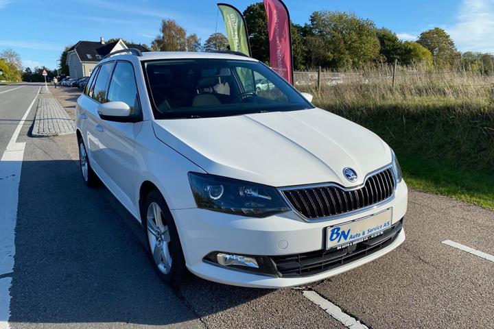 Hvid Skoda Fabia fra 2016