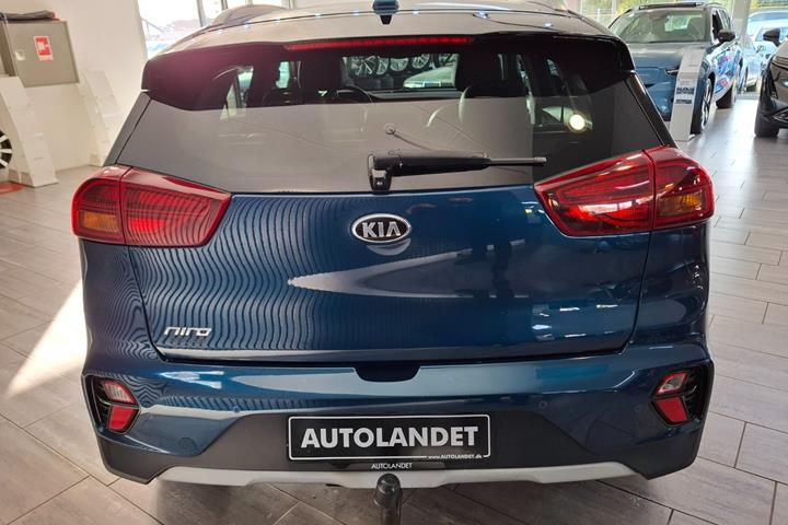 Blå Kia Niro fra 2020