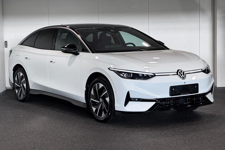 Hvid VW ID.7 fra 2024
