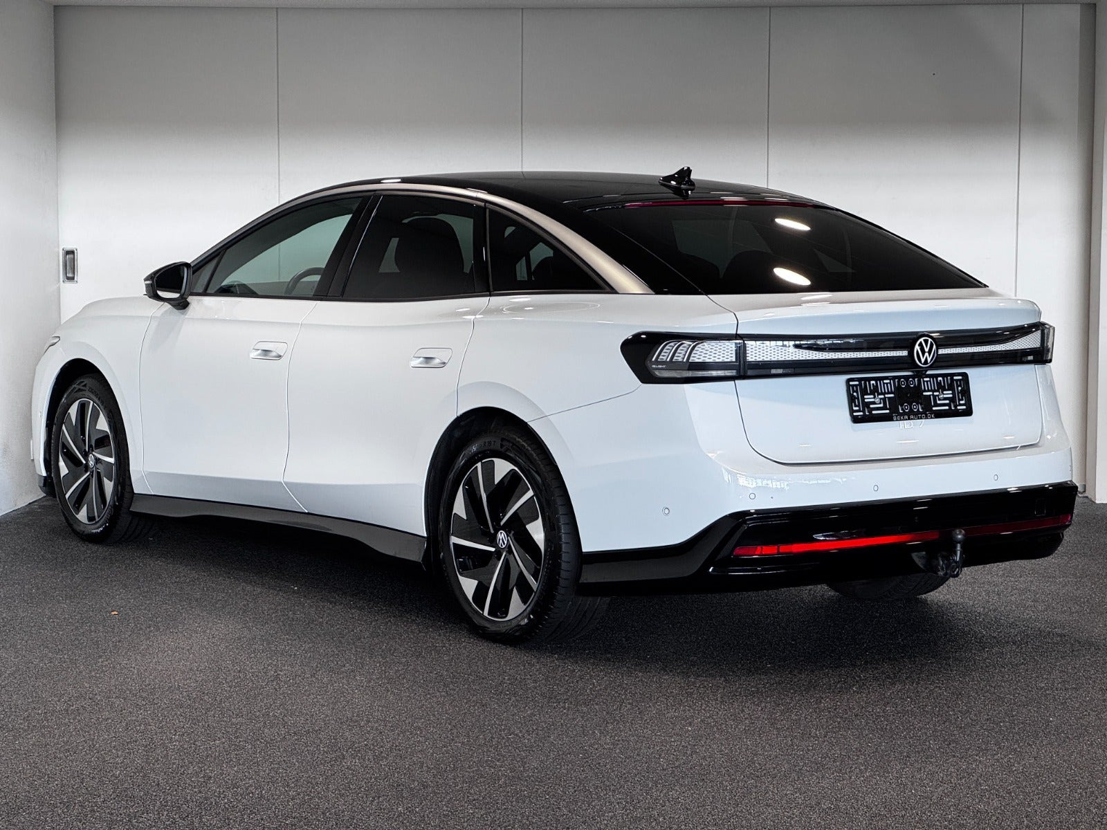 Hvid VW ID.7 fra 2024