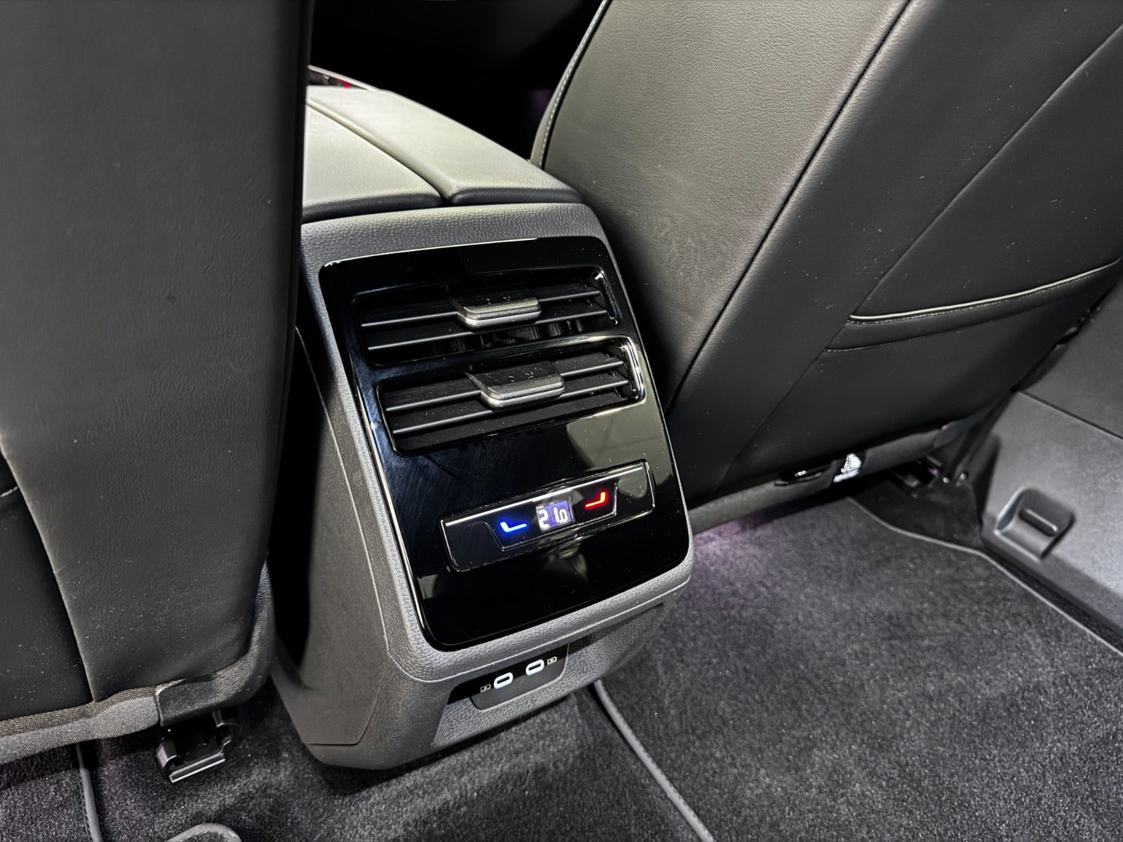 Hvid VW ID.7 fra 2024