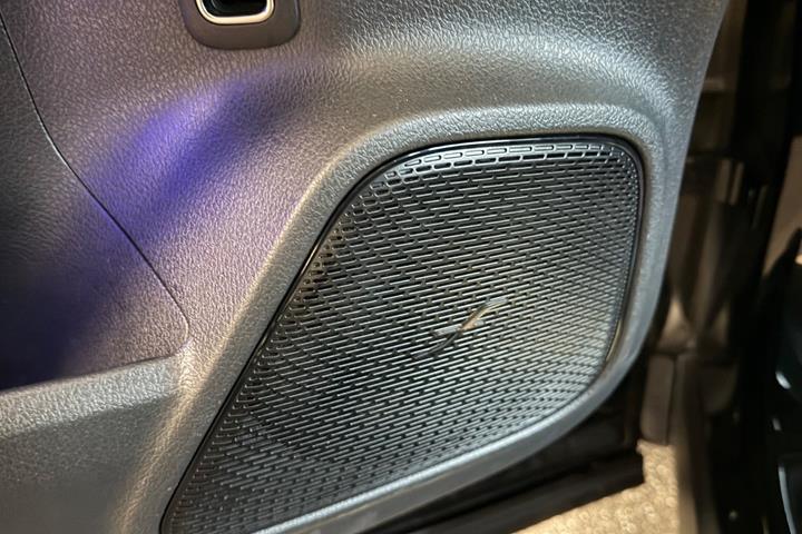 Sort Mercedes EQA250+ fra 2025