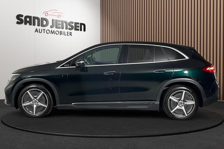 Grøn Mercedes EQE350 SUV fra 2024
