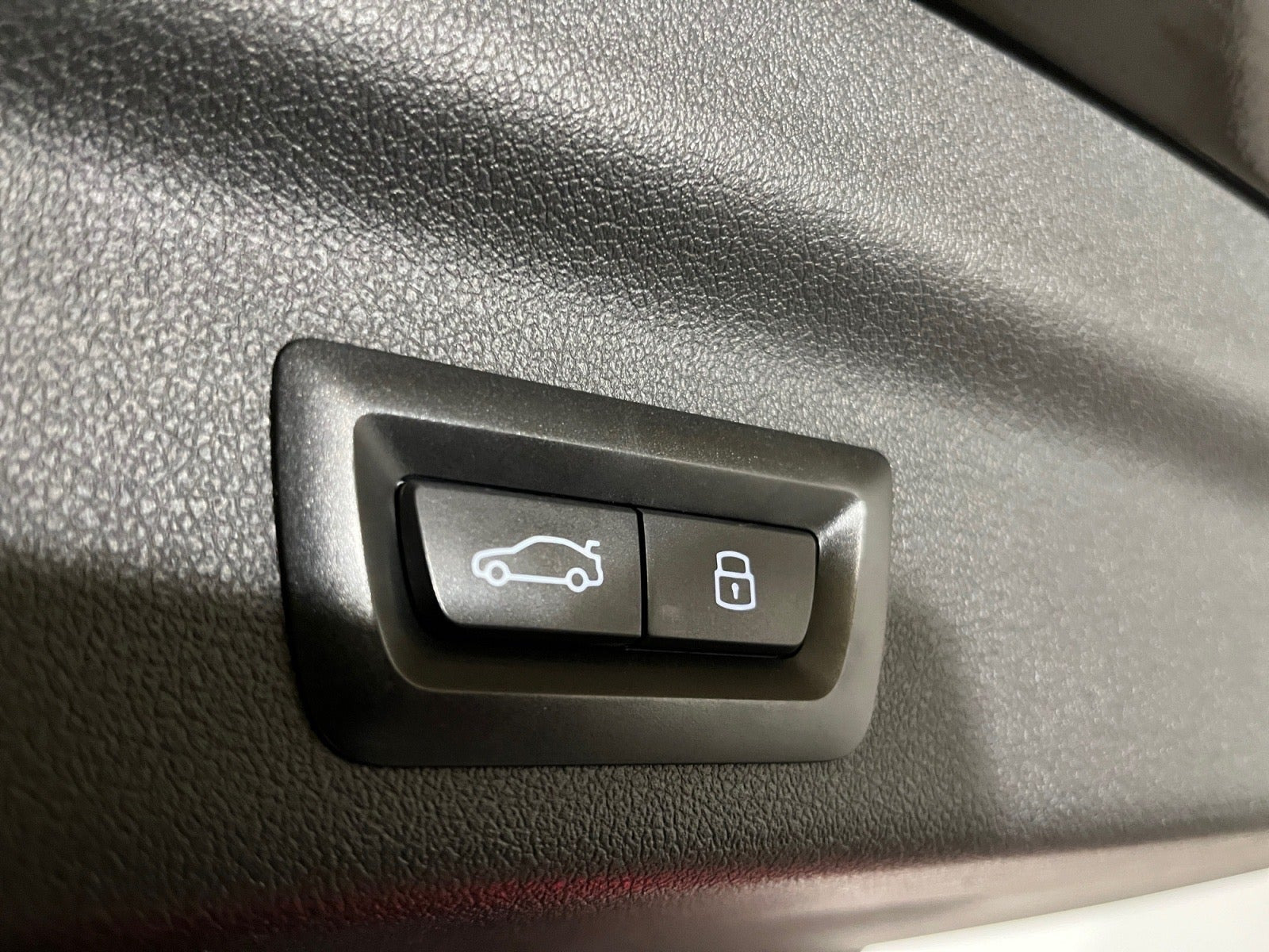 Sort BMW iX1 fra 2023