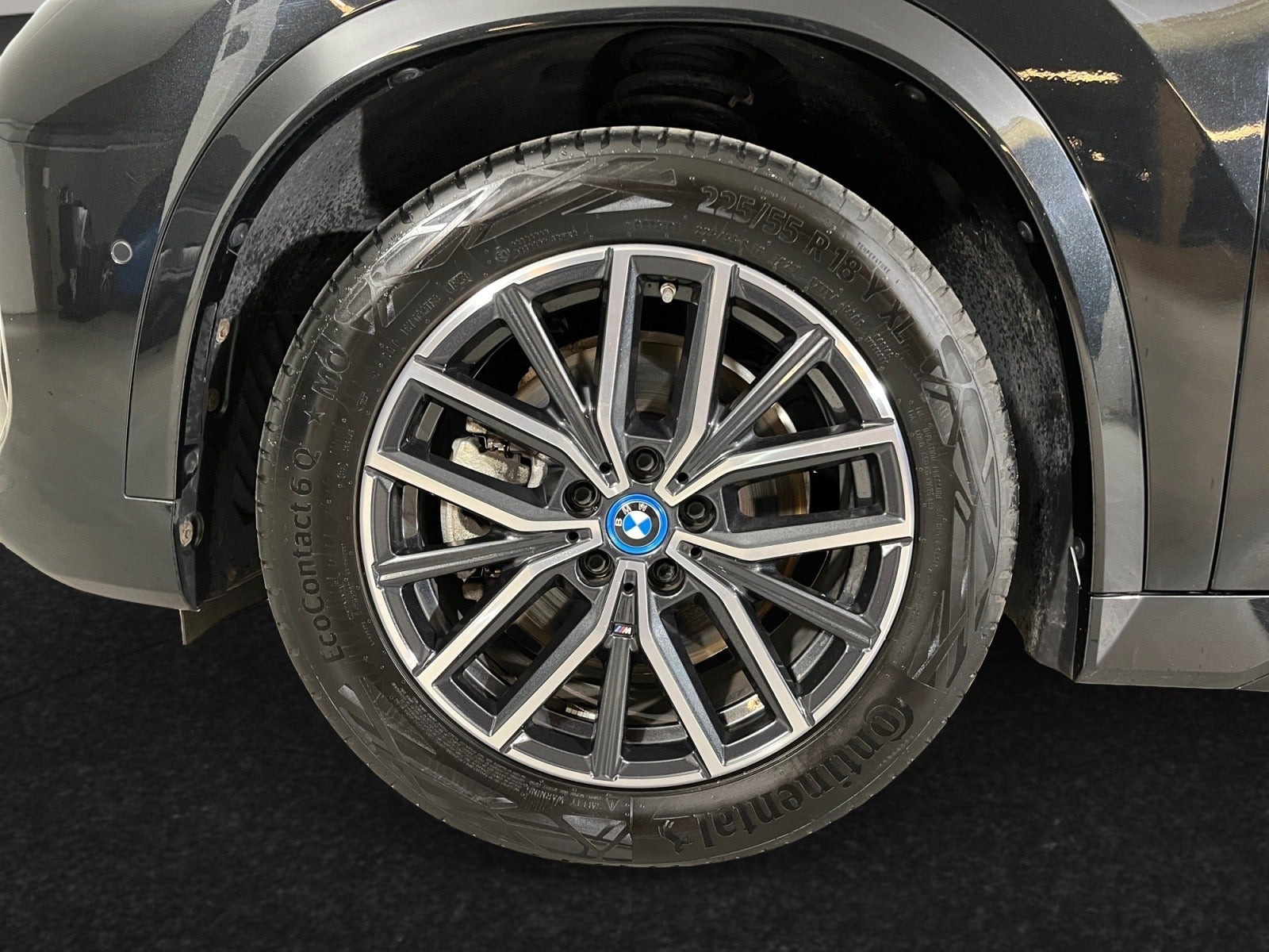 Sort BMW iX1 fra 2023