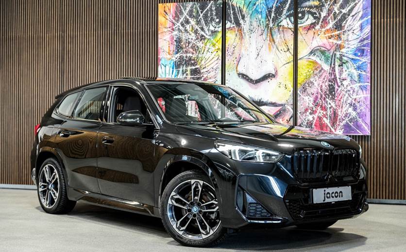 BMW iX1 xDrive30 Fully Charged M-Sport