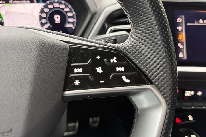 Hvid Audi Q4 e-tron fra 2022