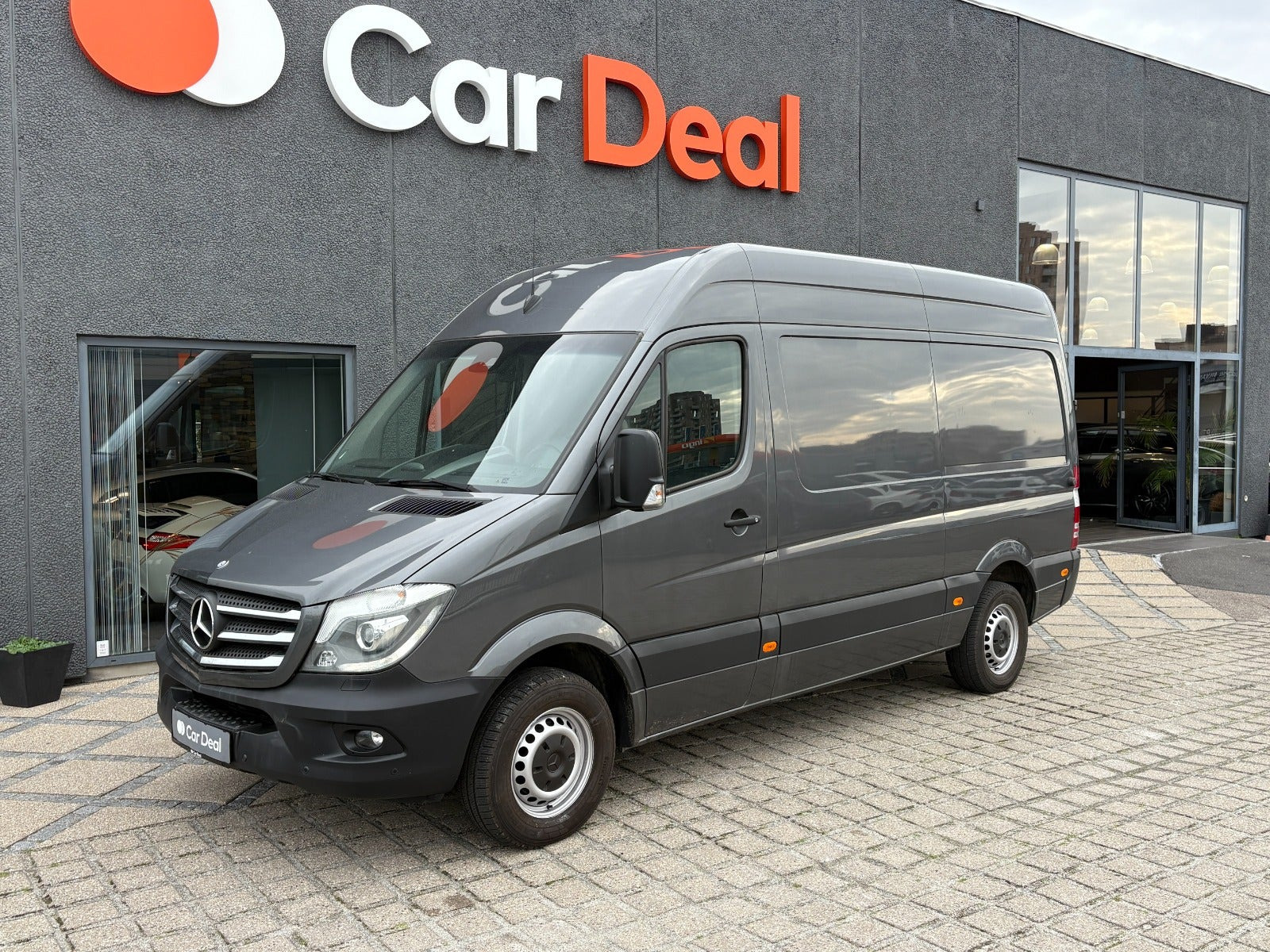 Mercedes Sprinter 319 3,0 CDi R2 Kassevogn aut.