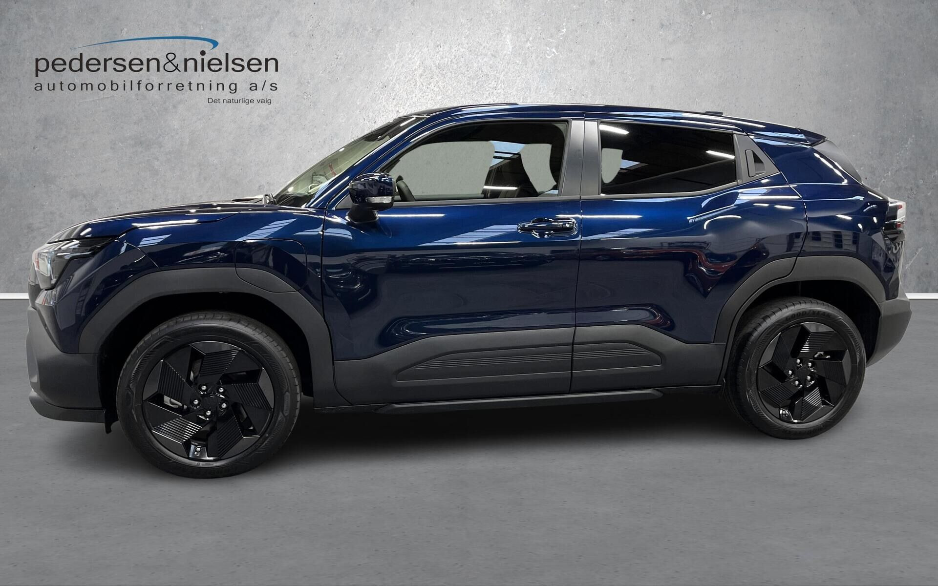 Blå Suzuki e fra 2026