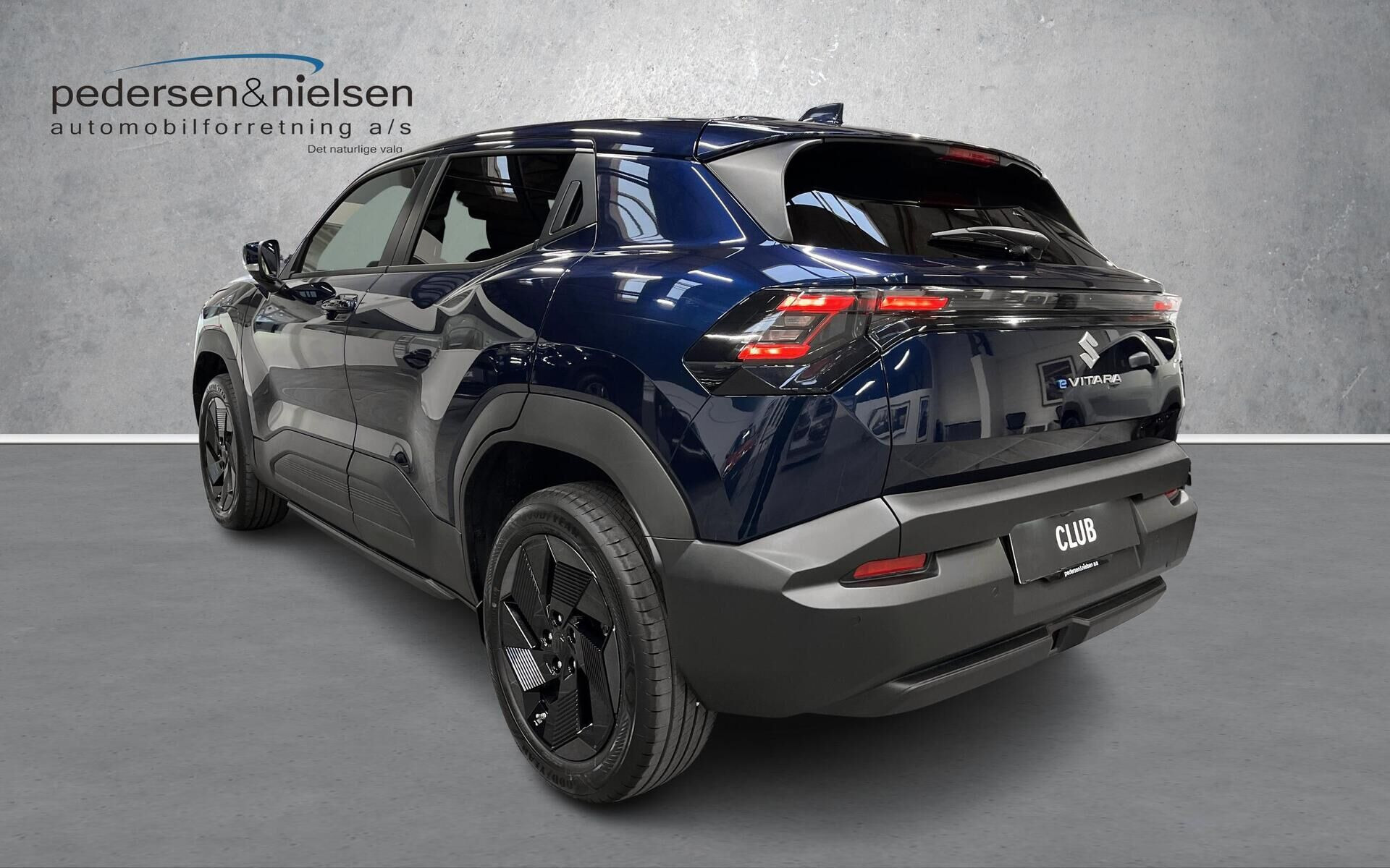 Blå Suzuki e fra 2026