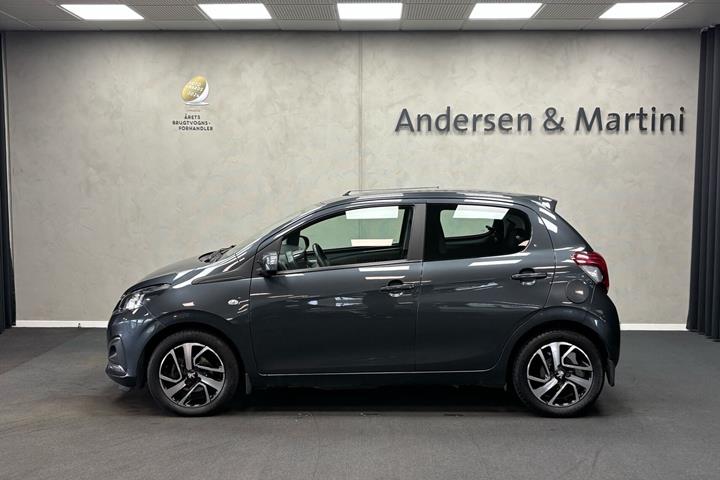 Grå Peugeot 108 fra 2019