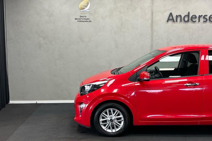 Rød Kia Picanto fra 2021