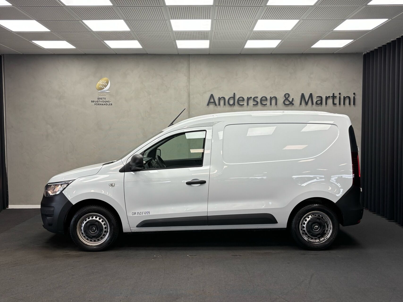 Hvid Renault Express fra 2022