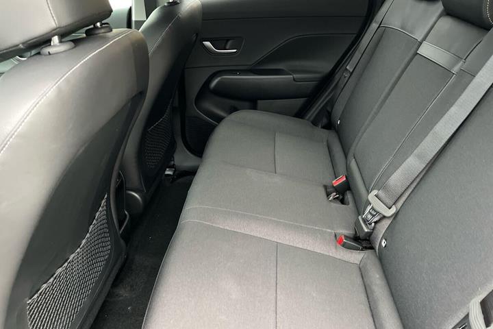 Sølv Hyundai Kona fra 2026