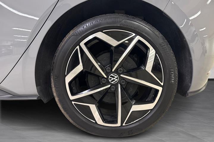 Grå VW ID.3 fra 2021