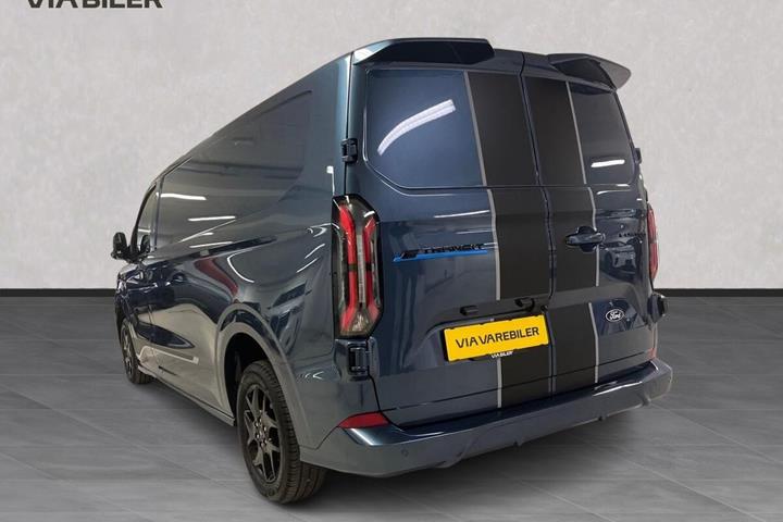 Hvid Ford E-Transit Custom fra 2026