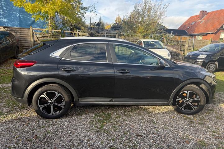 Sort Kia XCeed fra 2020
