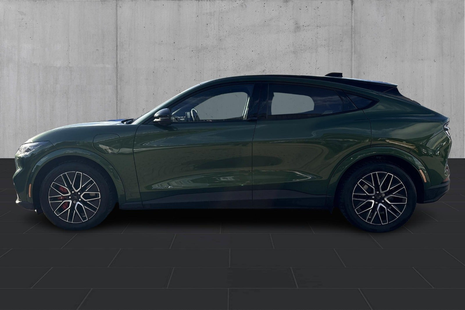 Grøn Ford Mustang Mach-E fra 2025