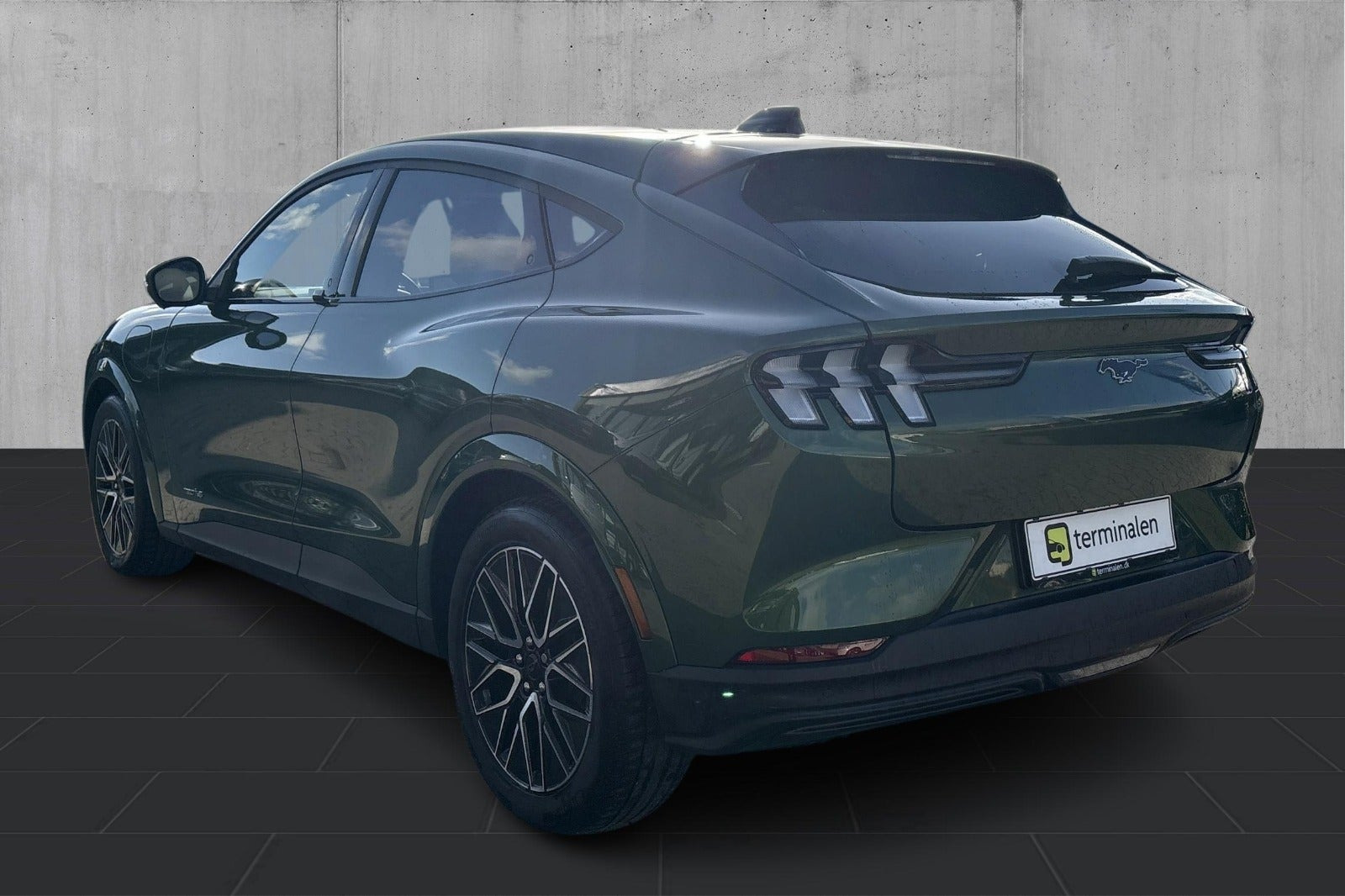 Grøn Ford Mustang Mach-E fra 2025