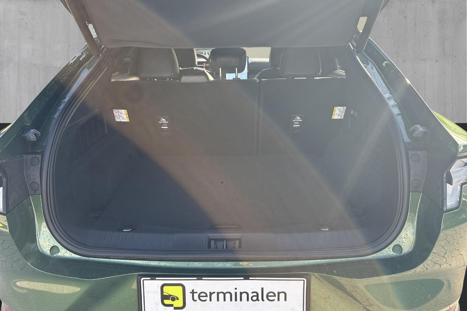 Grøn Ford Mustang Mach-E fra 2025