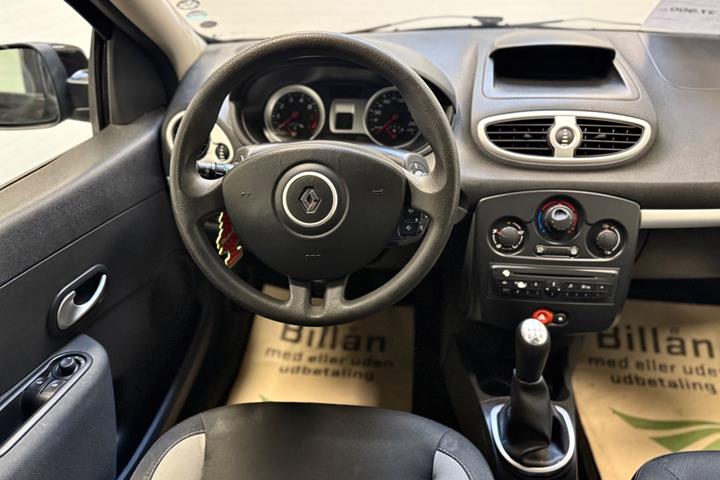 Sort Renault Clio III fra 2011
