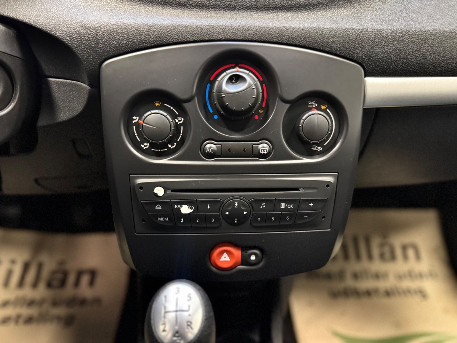 Sort Renault Clio III fra 2011