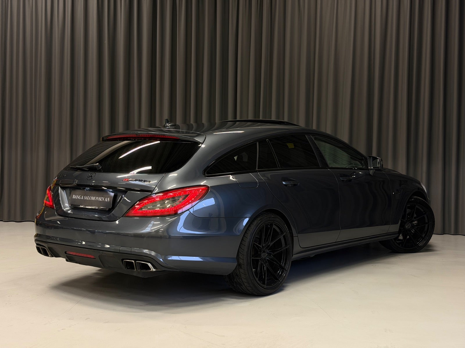Grå Mercedes CLS63 fra 2014