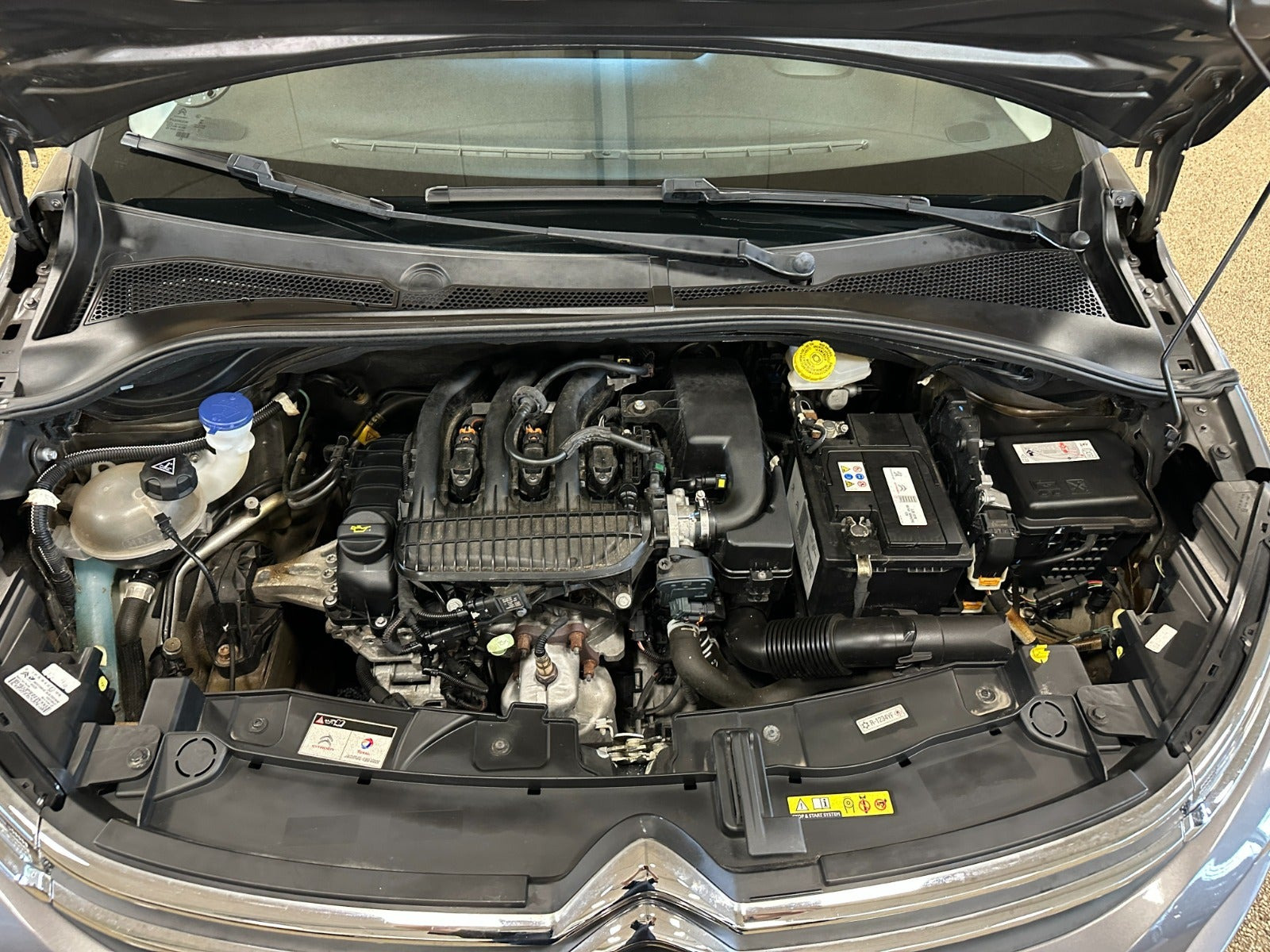Grå Citroën C3 fra 2020