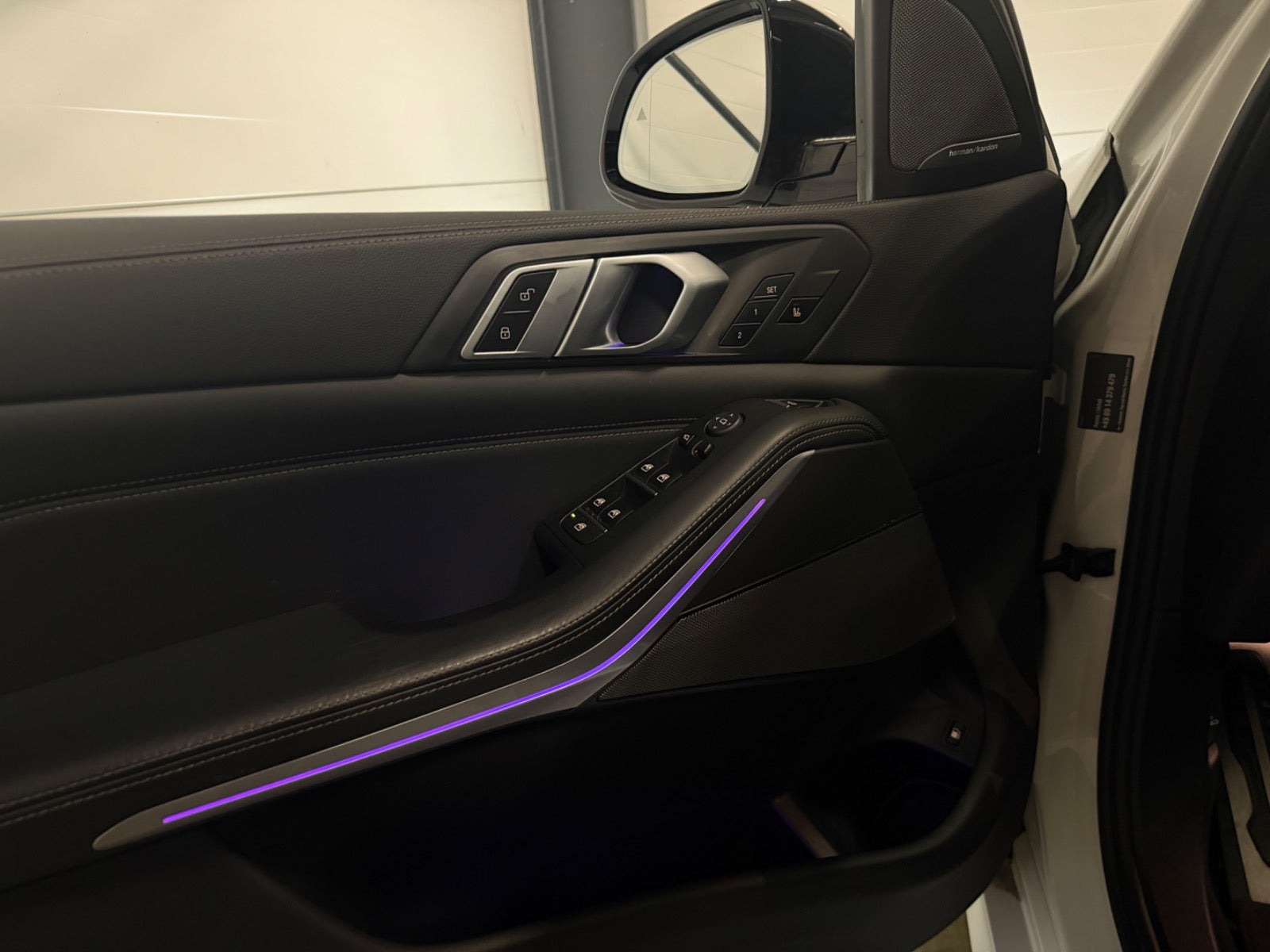 Hvid BMW X5 fra 2020