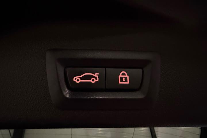 Hvid BMW X5 fra 2020