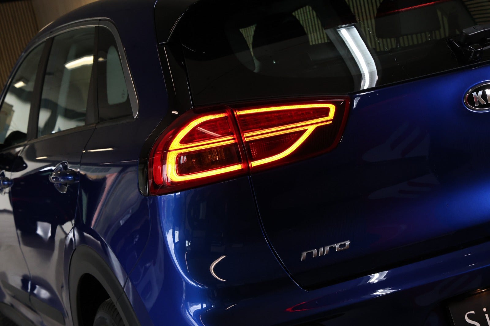 Blå Kia e-Niro fra 2021
