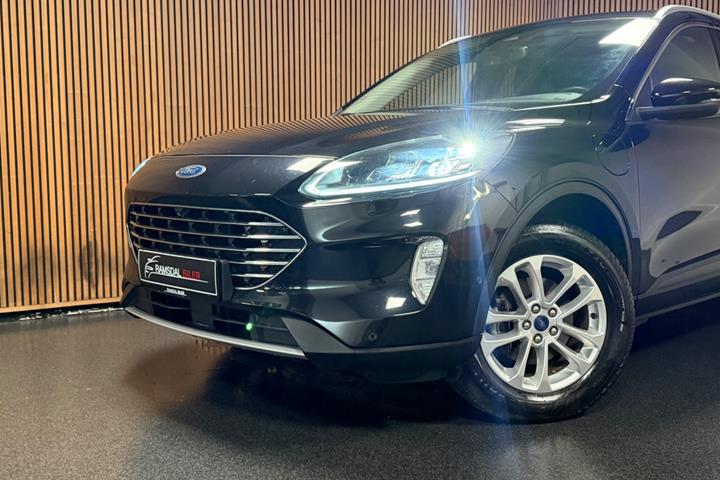 undefined Ford Kuga fra 2022