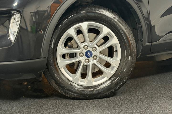 undefined Ford Kuga fra 2022