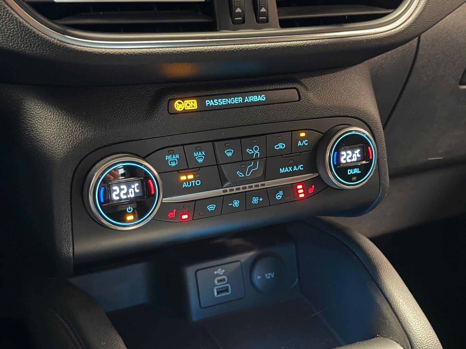undefined Ford Kuga fra 2022