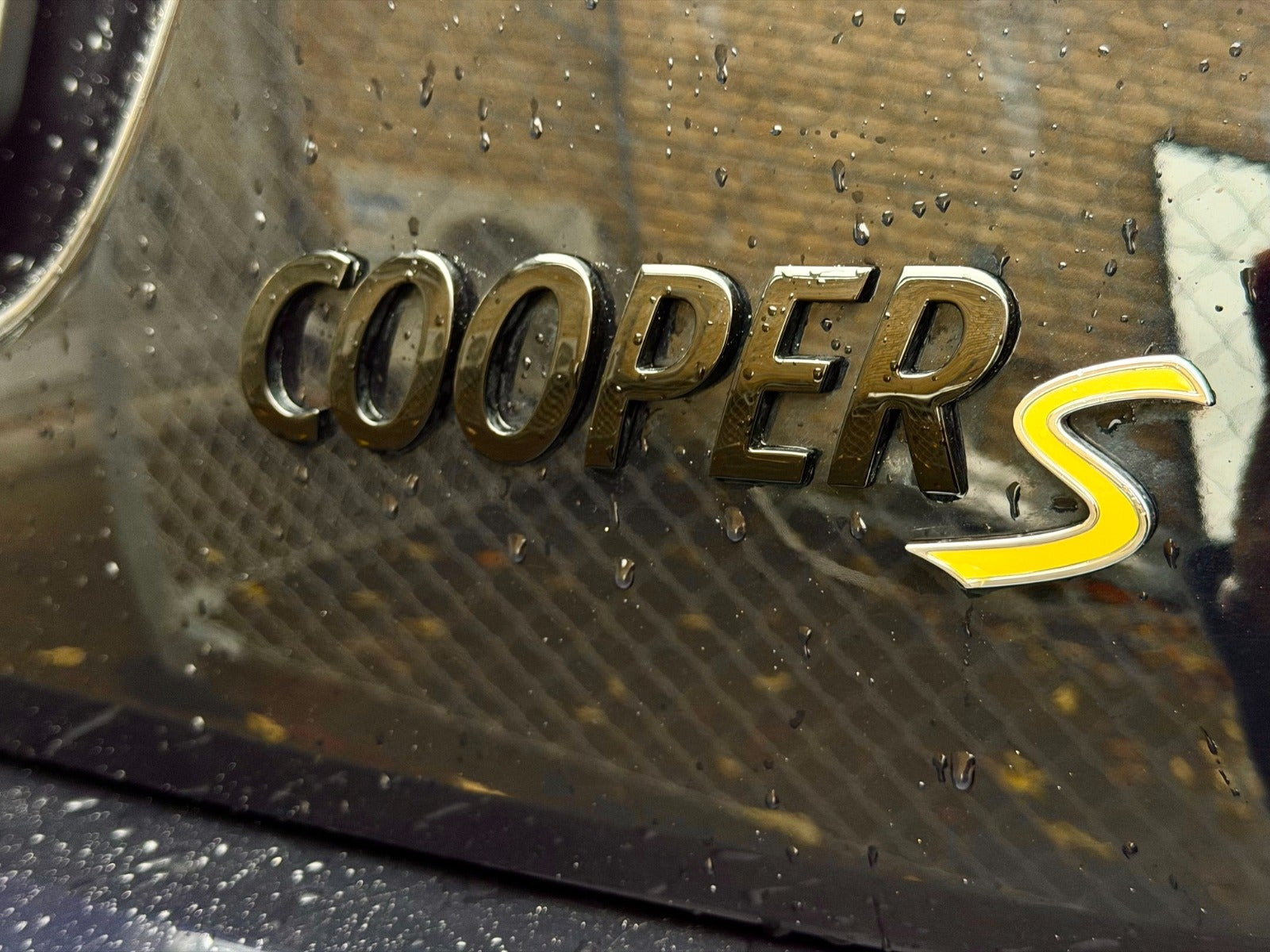 Sort Mini Cooper SE fra 2023