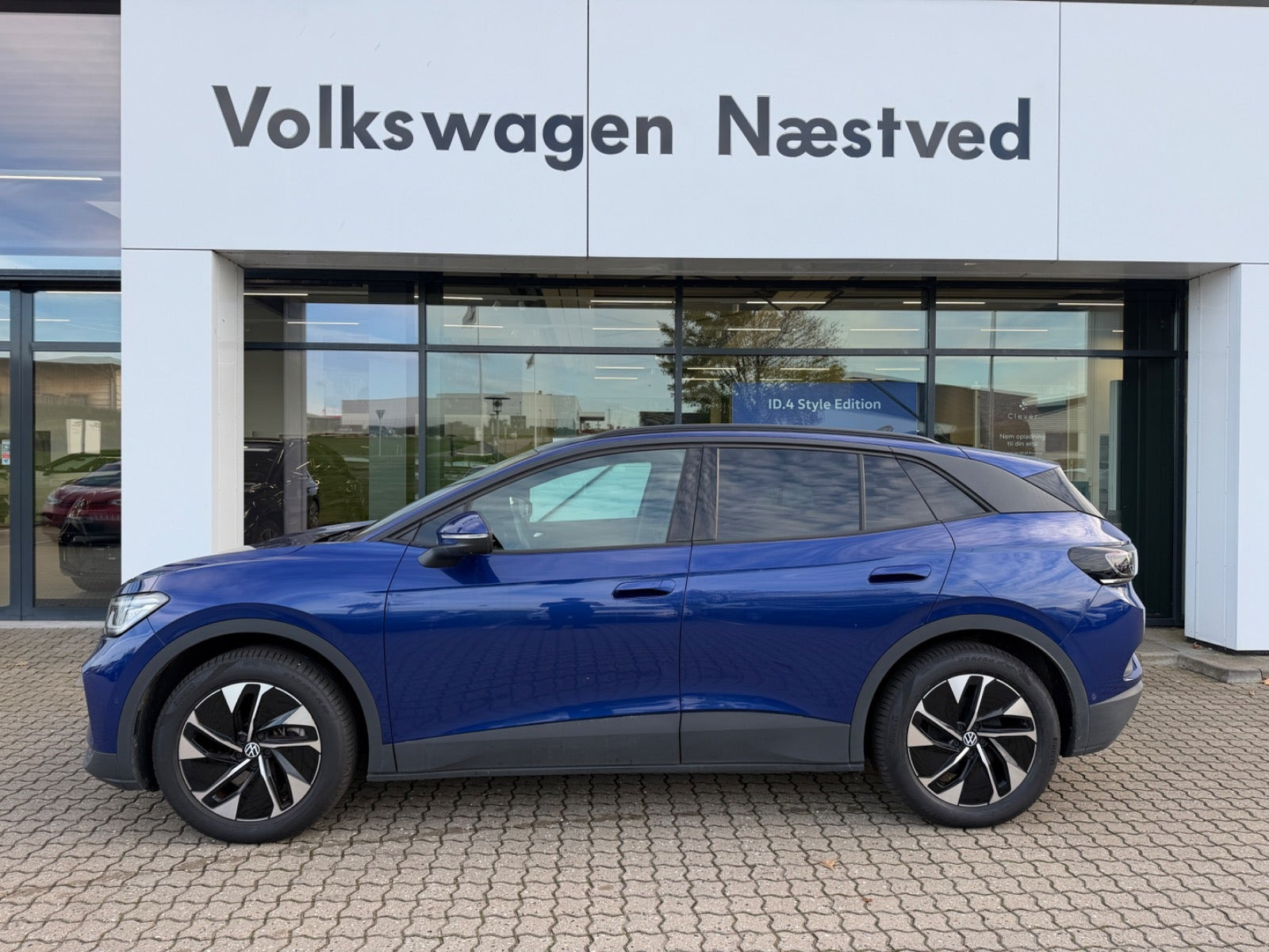Blå VW ID.4 fra 2025