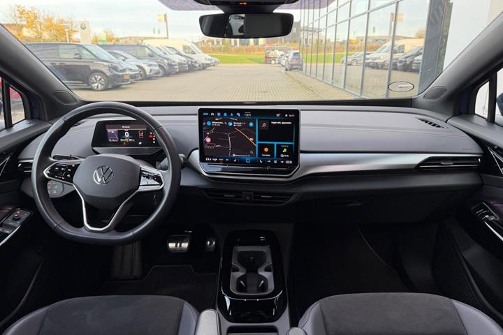 Blå VW ID.4 fra 2025