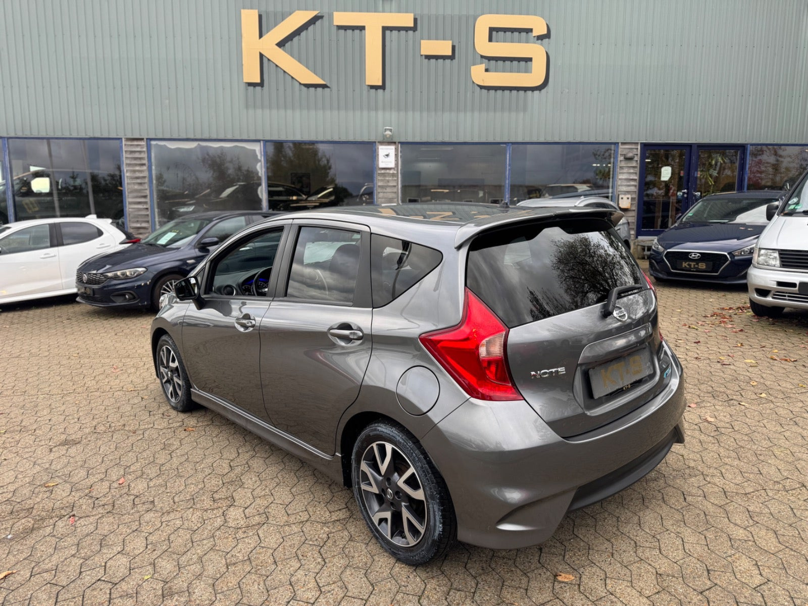 undefined Nissan Note fra 2016