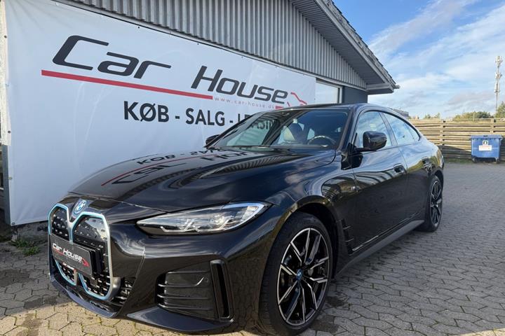 Sort BMW i4 fra 2023
