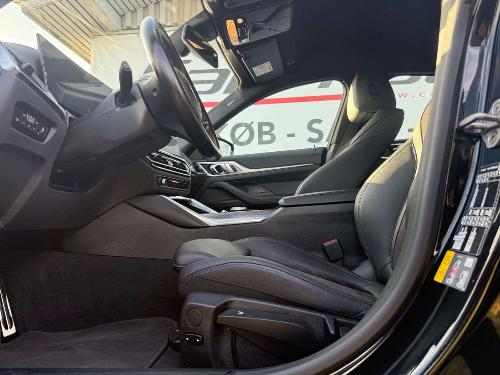Sort BMW i4 fra 2023