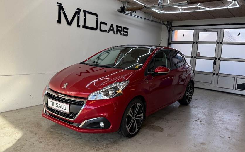 Peugeot 208 1,2 PureTech 110 Signature Sky