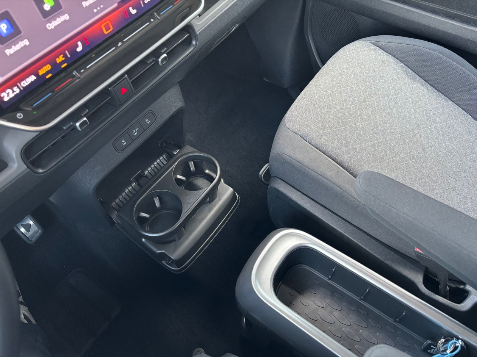 Gul VW ID.Buzz fra 2025