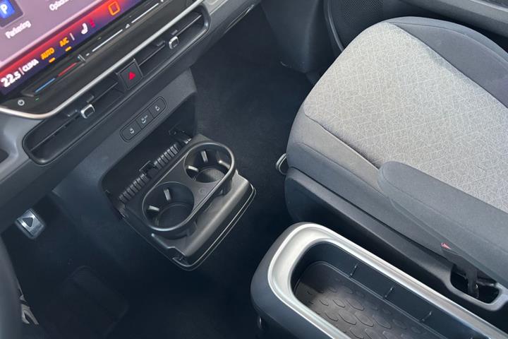 Gul VW ID.Buzz fra 2025