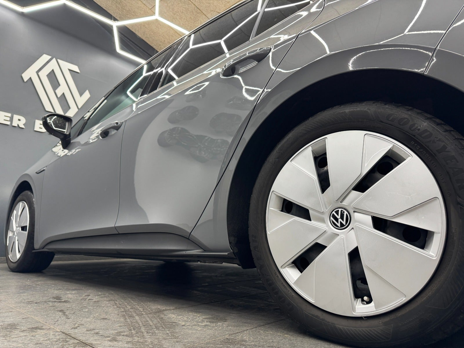 Grå VW ID.3 fra 2022