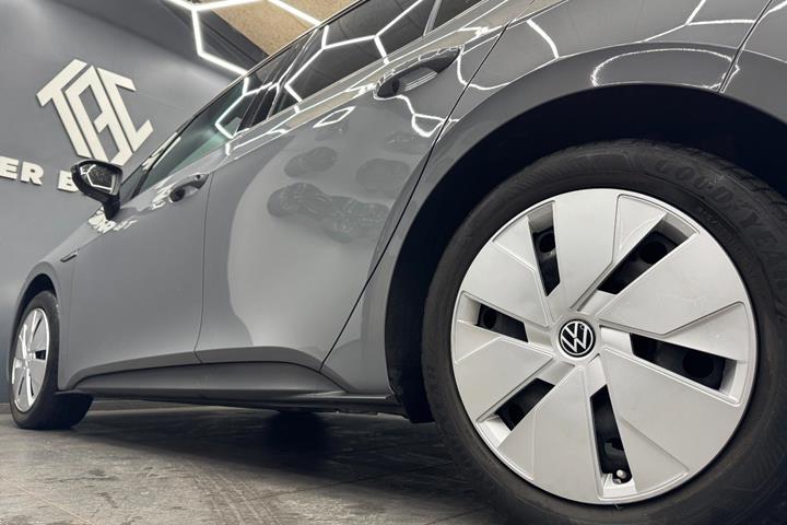 Grå VW ID.3 fra 2022