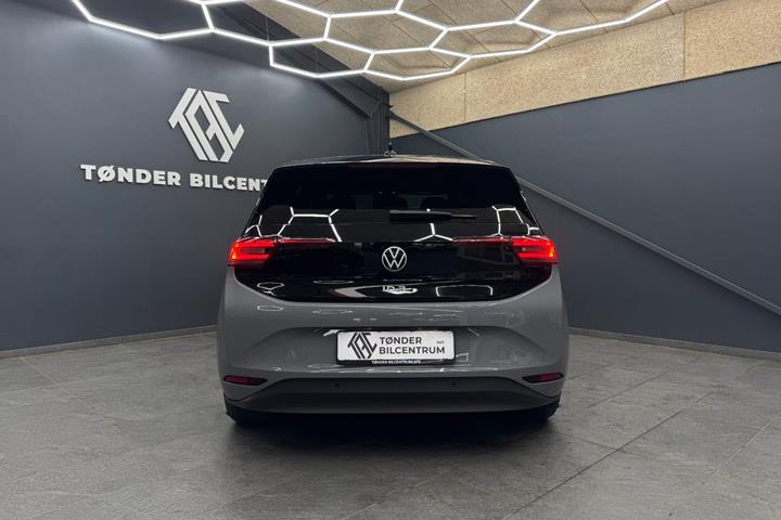 Grå VW ID.3 fra 2023