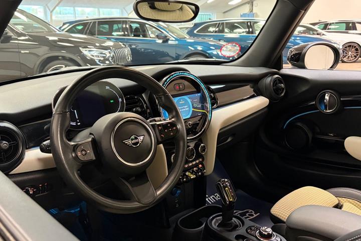 Grøn Mini Cooper SE fra 2022
