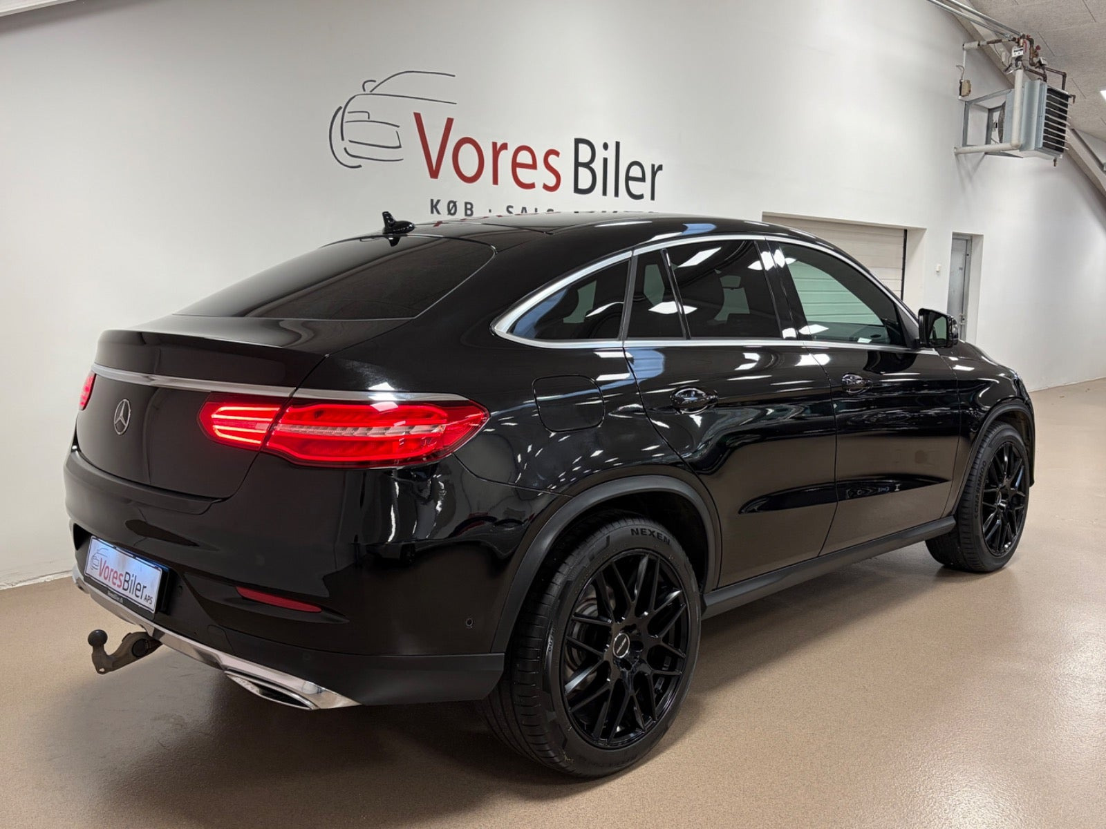 Sort Mercedes GLE350 d fra 2016