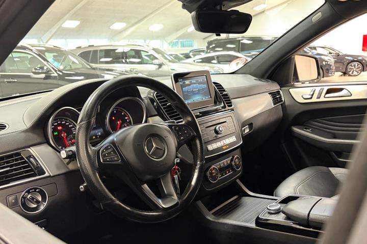 Sort Mercedes GLE350 d fra 2016