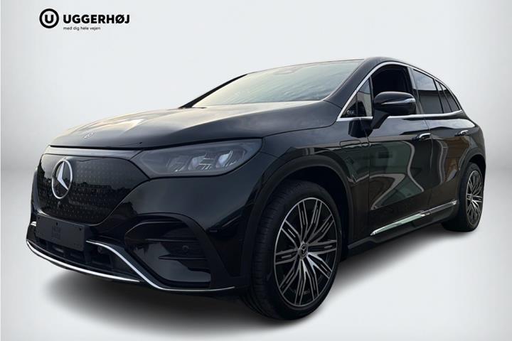 Sort Mercedes EQE350 SUV fra 2024